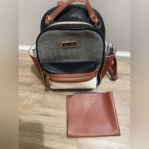 Itzy ritzy mini diaper bag